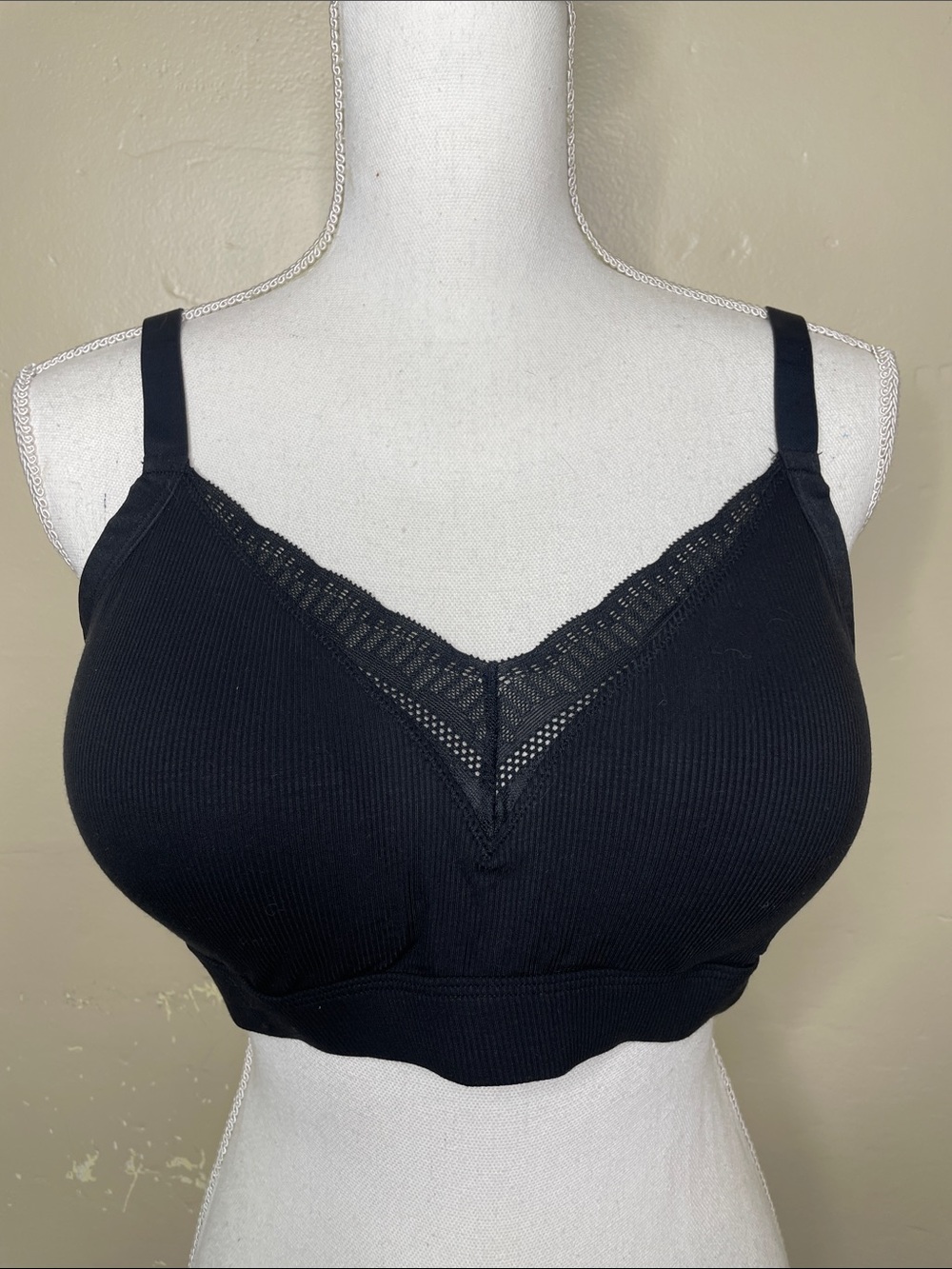 TRANQUIL & TRUE Black Bralette Soft Ribbed Rayon Spandex Comfortable NWT 2X